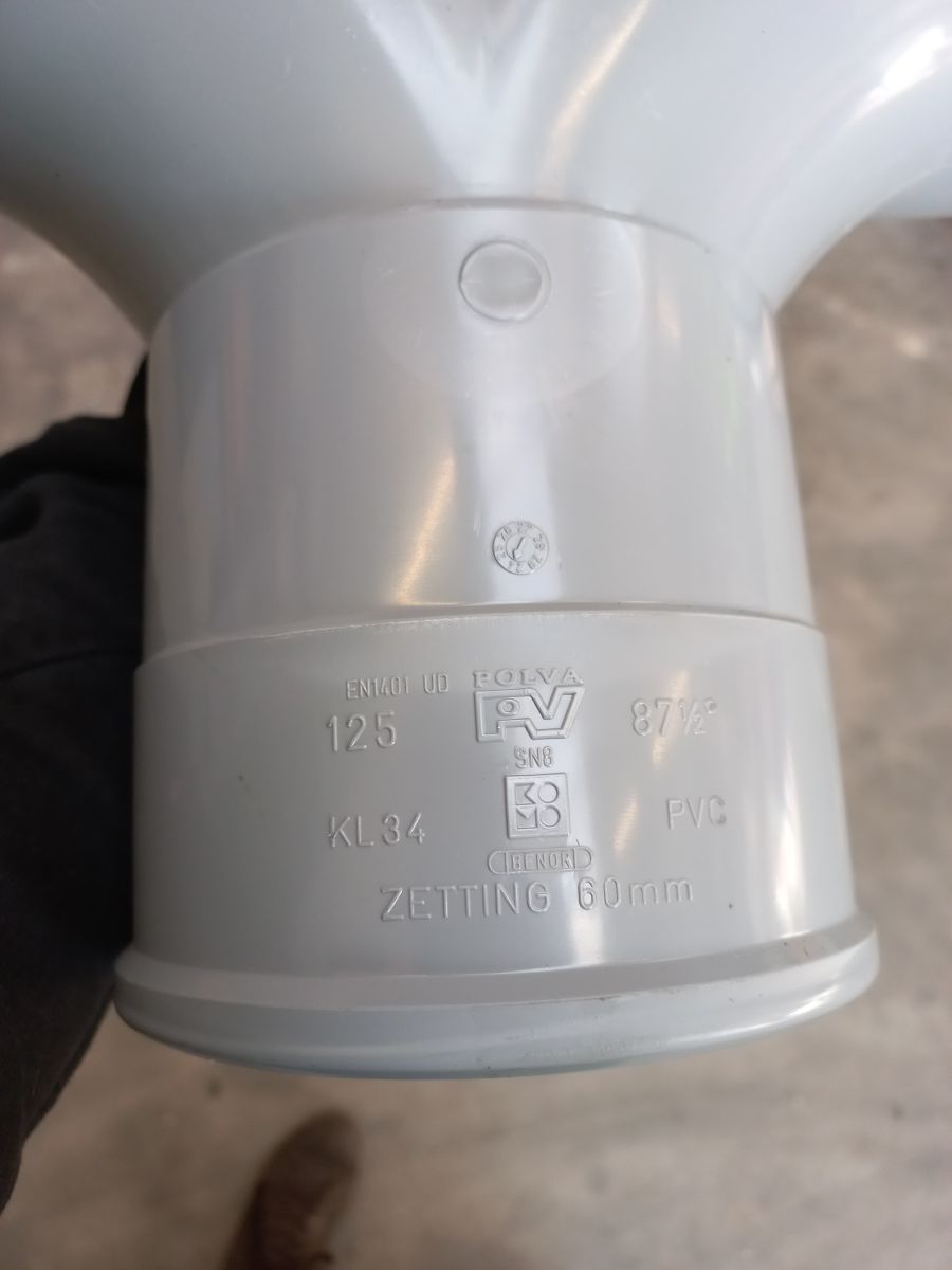 PVC Flex Stroom T-stuk 125mm - foto's 2